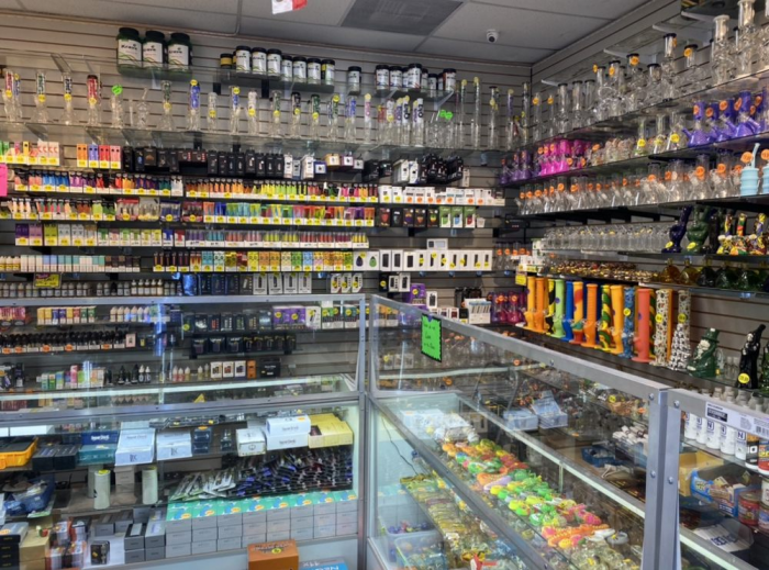 Broadway Smoke and Vape Smoke Shop, Tobacco, Vapes in Placerville, CA