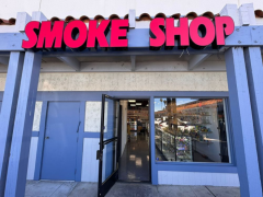 the avenue smoke & vape - lake forest Juul vape: What is it, why are teens addicted, and is it safe? main image 0