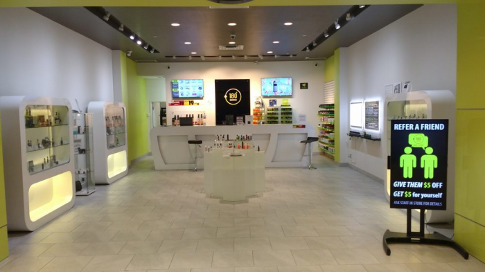 elfbar nachfüll pod läuft aus The Wee Smoke Shop, Brampton main image 1