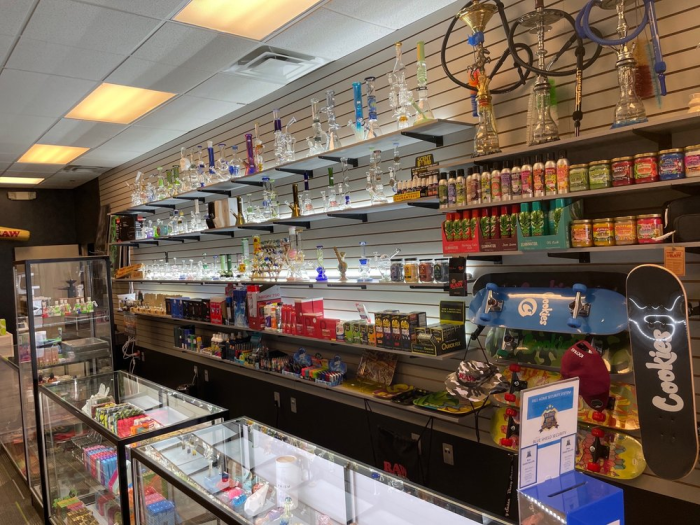 Vibes Vape & Smoke Shop, Tobacco, Vapes, Glass Pipes in Aubrey, TX