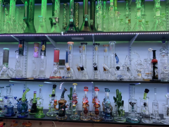 Smoke Shops in Petaluma, California