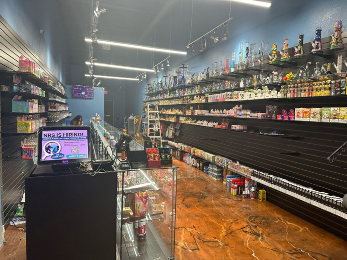 380 Smoke N Vape Smoke Shop, Tobacco, Vapes, Glass Pipes in Princeton, TX