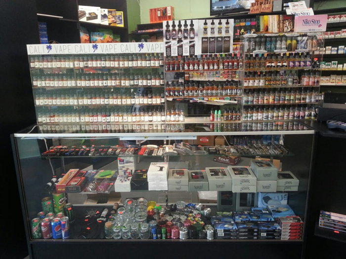 Smoke & Vape Smoke Shop, Tobacco, Vapes, Glass Pipes in Mill Creek, WA