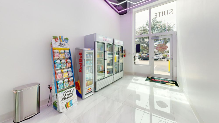 The Creamery Smoke Shop, Tobacco, Vapes, Glass Pipes in Doral, FL