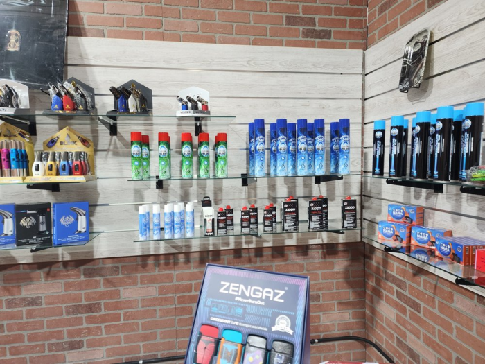 elf bar vape uk About main image 1