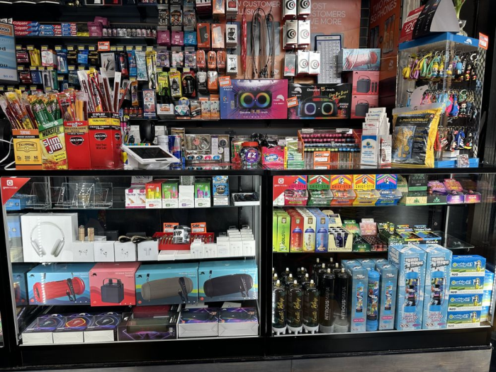 sr tobacco outlet S R Tobacco - Sheboygan's Tobacco Shop