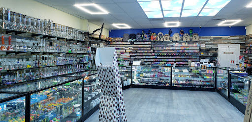 sebas vape shop Sebas Vape Shop NICKY JAM x FUME 10000 5% Smoke Shop -Smoke Shop in  Sebastian , FL , main image 1