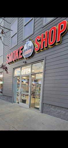 elfbar nachfüll pod läuft aus Cloud 9 Vape & Smoke Shop main image 0