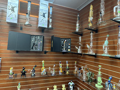 elfbar nachfüll pod läuft aus Vape Sign Best Smoke And Vape Shops (Stores) Near Me Open 24 Hour - UPENDS main image 0