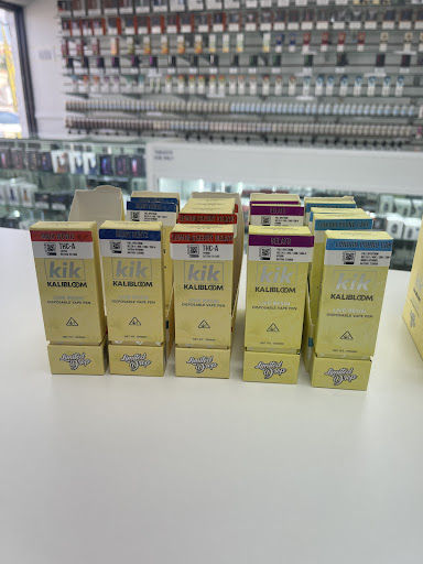 Edison Smoke & Vape Smoke Shop, Tobacco, Vapes in Fort Myers, FL Edison Smoke & Vape Smoke Shop, Tobacco, Vapes in Fort Myers, FL