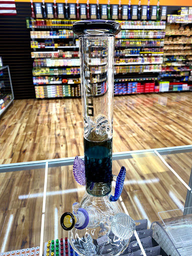 Mr. Tobacco Smoke Shop, Tobacco, Vapes, Glass Pipes in Glen Allen, VA