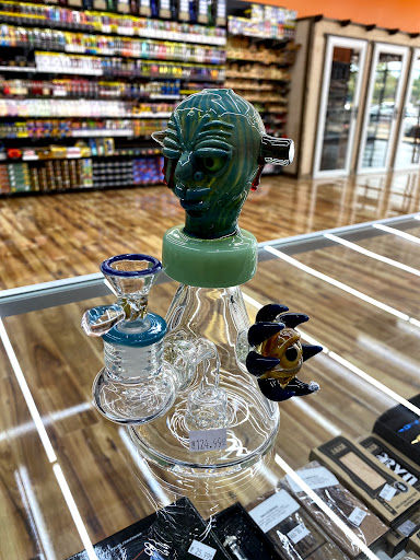 Mr. Tobacco Smoke Shop, Tobacco, Vapes, Glass Pipes in Glen Allen, VA