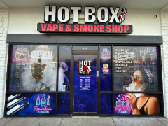 Smoke Shops near Andover, Kansas zip code 67002