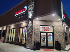 Smoke Shops near Creve Coeur, Illinois zip code 61610