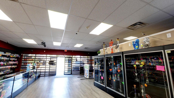 Paradise Vape Shop, Vaporizers, Vape Juice, Vape Mods in Valdosta, GA