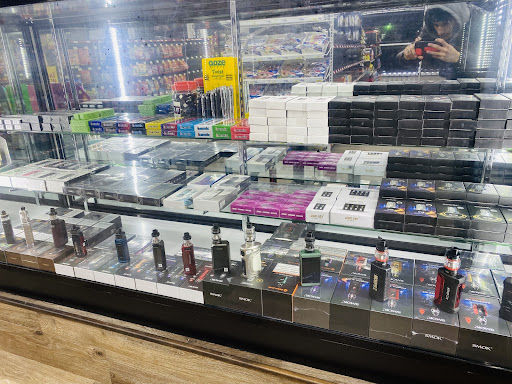 Lucky Mart & Smoke Shop, Tobacco, Vapes, Glass Pipes in Fayetteville, NC