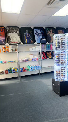 sam smoke vape & phone repair Sam's Smoke Shop, Tobacco, Vapes, Glass Pipes, Cigars in Phoenix, AZ