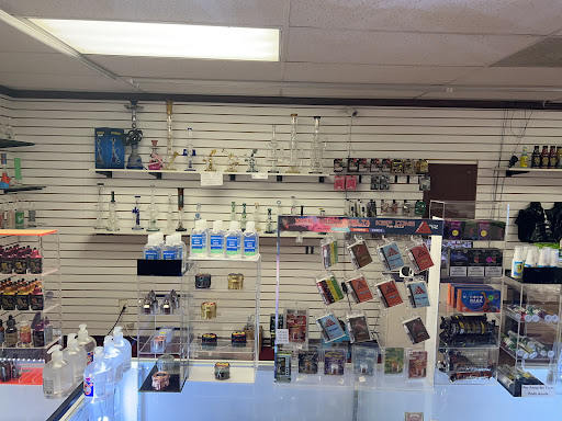 A&D Smoke Shop, Tobacco, Vapes, Glass Pipes, Cigars in Kerrville, TX