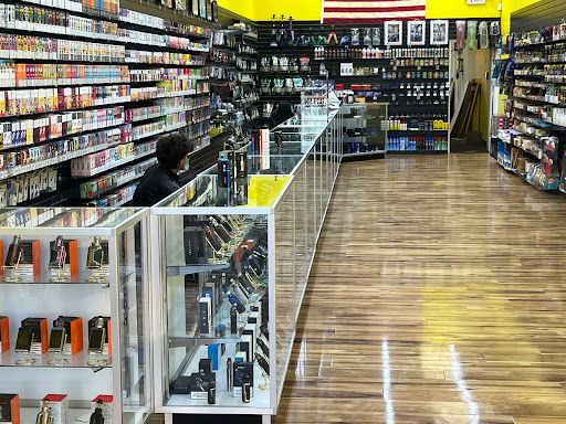 Vapor World & Tobacco Smoke Shop, Tobacco, Vapes in Belleville, IL