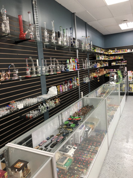smoke house vape shop Smoke House 7 Smoke Shop, Tobacco, Vapes, Glass Pipes in Pittsburgh, PA