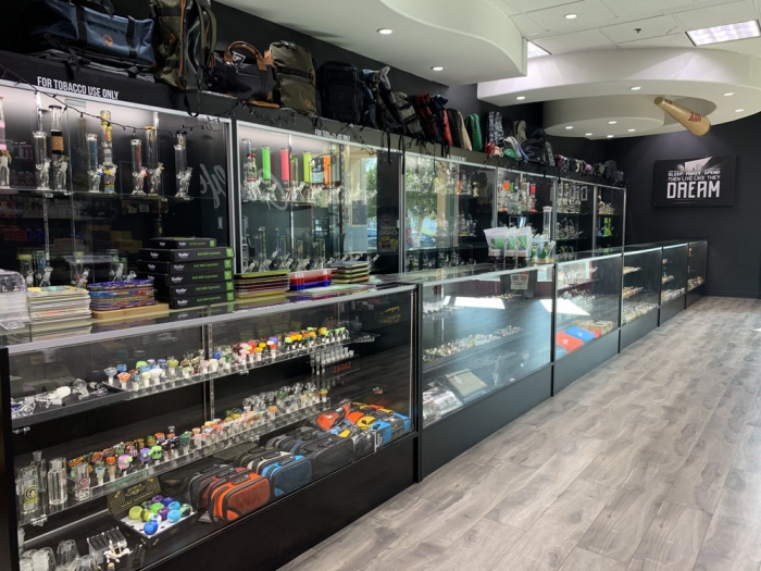 elfbar nachfüll pod läuft aus Downtown Smoke Shop main image 0