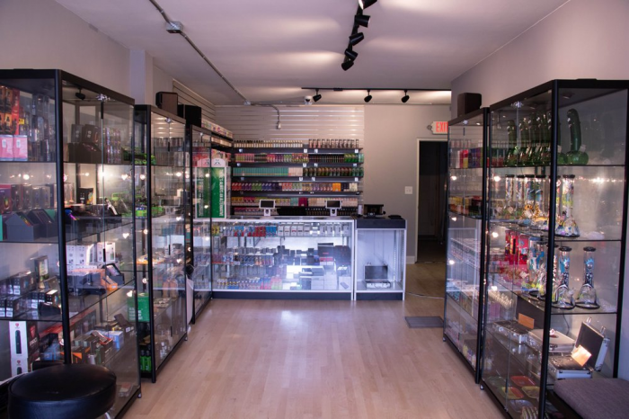 elf bar vape uk Blue Dream Vape & Smoke Smoke Shop, Tobacco, Vapes in Milwaukee, WI