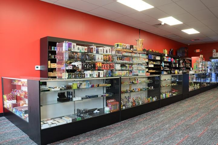 Cosmic Smoke Shop, Tobacco, Vapes, Glass Pipes, Cigars in Middleburg, FL