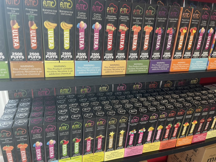 elfbar nachfüll pod läuft aus Vape Store Online Shopping I Smoke & Vape 4th Ave main image 0