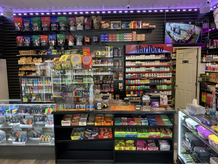 USA Smoke & Vape 9765 Sierra Ave Ste F, Fontana, CA 92335