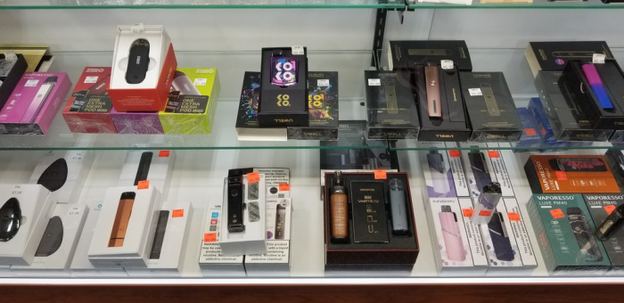 BF Smoke N Vape Smoke Shop, Tobacco, Vapes, Glass Pipes in Brookfield, WI