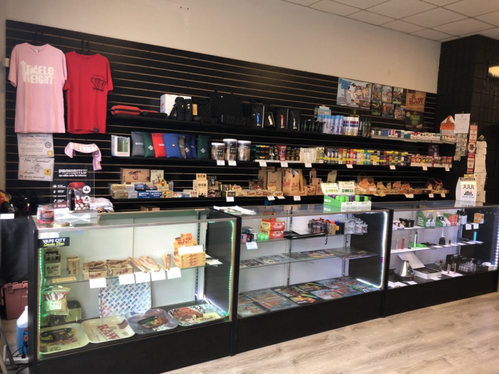 vape city smoke shop near me WELCOME TO OUR NEW PAGE! 💜💛, Follow us for exclusive sales & updates  about our Westborough & Marlborough stores! ✨, Find the best variety of  vapes, only at Vape City Smoke Shop! 🌬️, 135 Turnpike Rd.