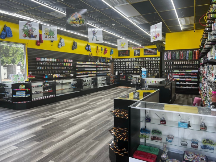 elf bar vape uk Happy Smoke & Vape - Reviews, Photos & Phone Number - Updated May 2026 -  Tobacco Shops in Virginia Beach City, Virginia (VA) main image 0