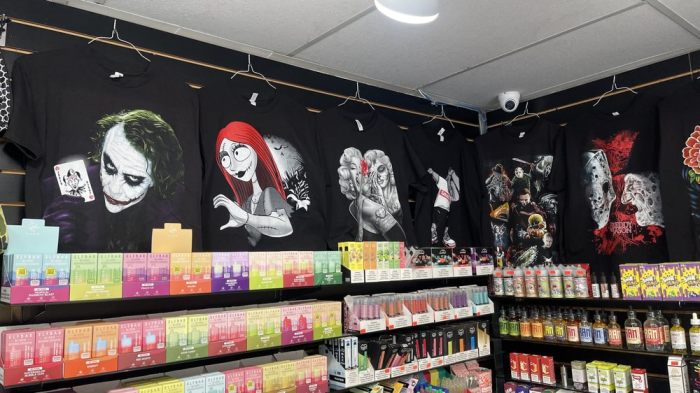 Cali Smokes and Vapes Smoke Shop, Tobacco, Vapes in Lake Balboa, CA