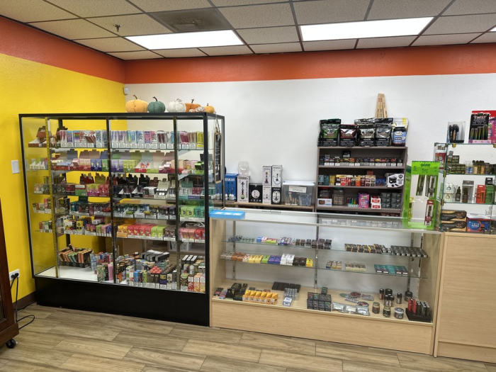 Your Vape House by Sam's Mart Vape Shop, Vaporizers in Galveston, TX