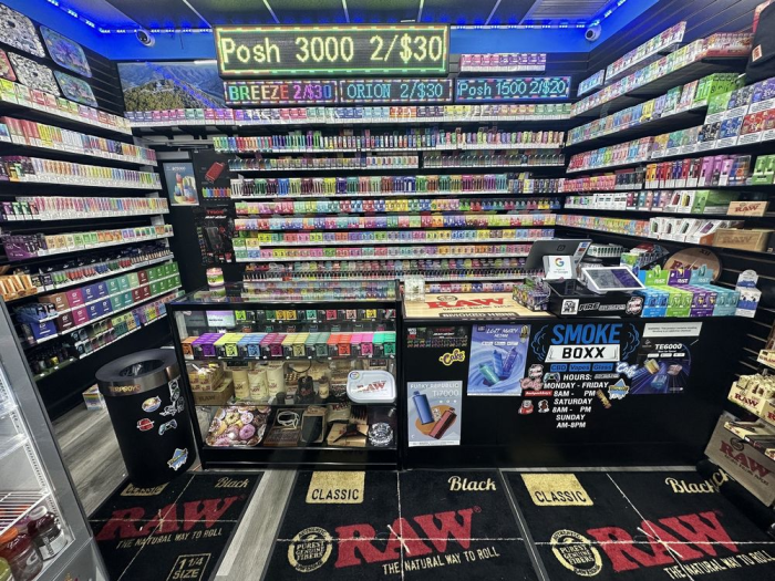 what is a raz vape Posh Vapes