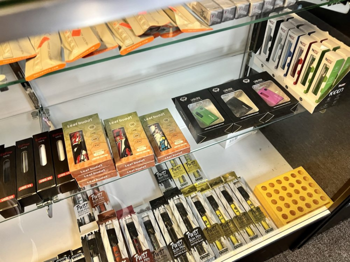 Smoke Tokz Lees Summit Smoke and Vape Shop 2 Smoke Shop in Lee's Summit, MO
