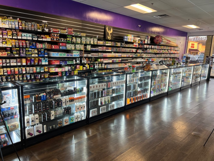 vape shop southmead Smoke Village Smoke Shop, Tobacco, Vapes, Glass Pipes in Southington, CT