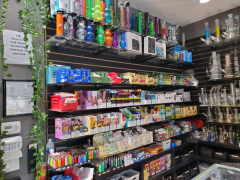 elfbar nachfüll pod läuft aus Vacaville Vaporium Vape Shop, Vaporizers, Vape Juice in Vacaville, CA main image 0