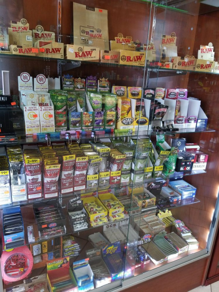 Vape And Smoke Niles Vape & Smoke -Niles, 1926 S 11th St, Niles, MI 49120,  US
